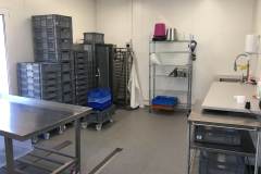 ugn-och-plastbackar